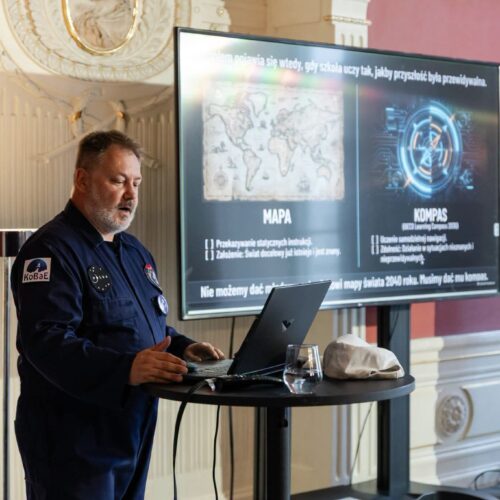 Prof. Tomasz Książczyk wykładowcą VI Kongresu Futurologicznego w Krakowie